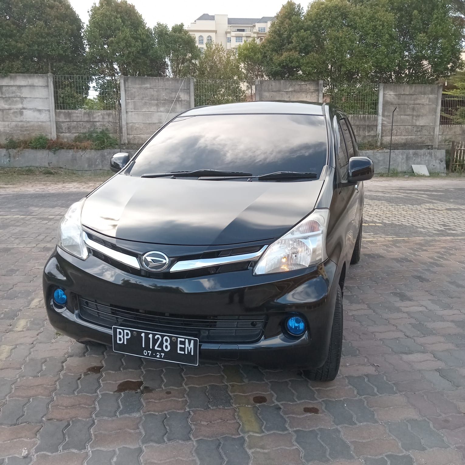 Batam car charter